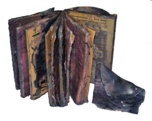 20 x 28 x 19 cm, 1999